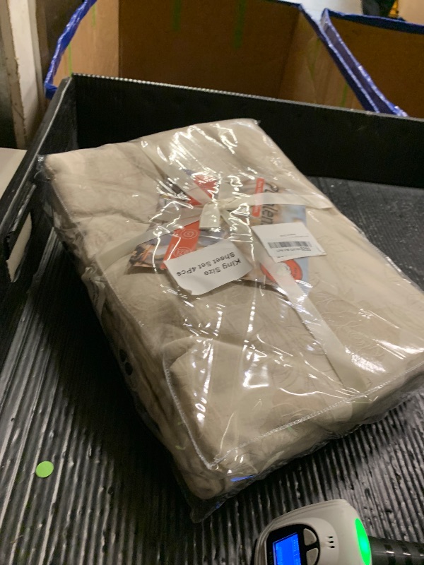 Photo 1 of Puralens Beige Floral duvet