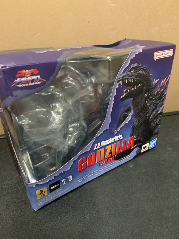 Photo 1 of TAMASHII NATIONS - Godzilla vs. Megaguirus(2000) - Godzilla [2000] S.H.MonsterArts Action Figure