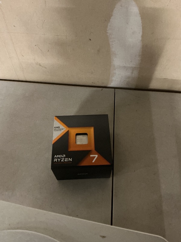 Photo 1 of AMD Ryzen 7 7800X3D 8-Core, 16-Thread Desktop Processor