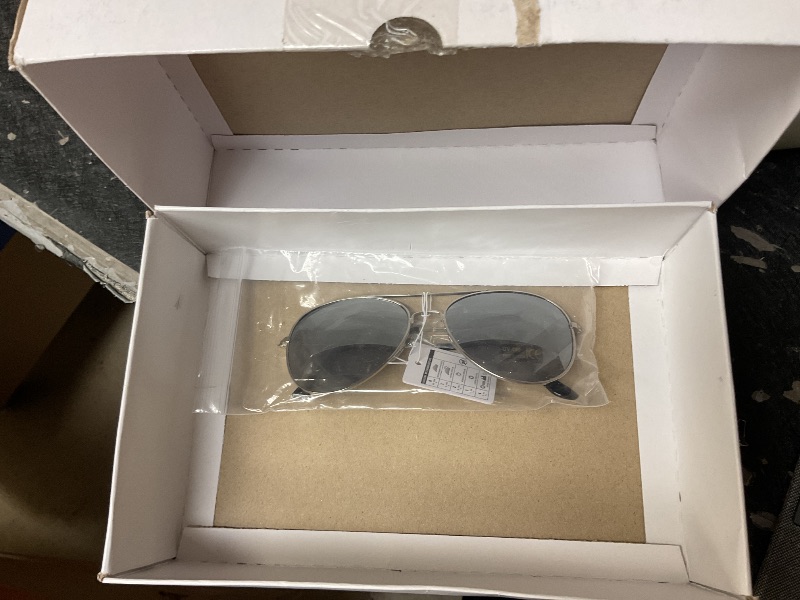 Photo 1 of OWL 12 Pack Aviator Mirrored Lens Pilot Sunglasses Silver Frame Aviation Party Glasses