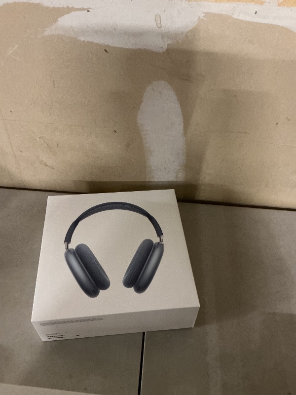 Photo 1 of Apple AirPods Max Wireless Over-Ear Headphones, Pro-Level Active Noise Cancellation, Transparency Mode, Personalized Spatial Audio, USB-C Charging, Bluetooth Headphones for iPhone - Blue