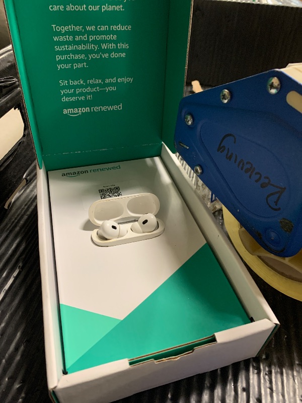 Photo 1 of Apple AirPods Pro (2nd Generation) with MagSafe Charging Case (USB-C) (Renewed Premium)95