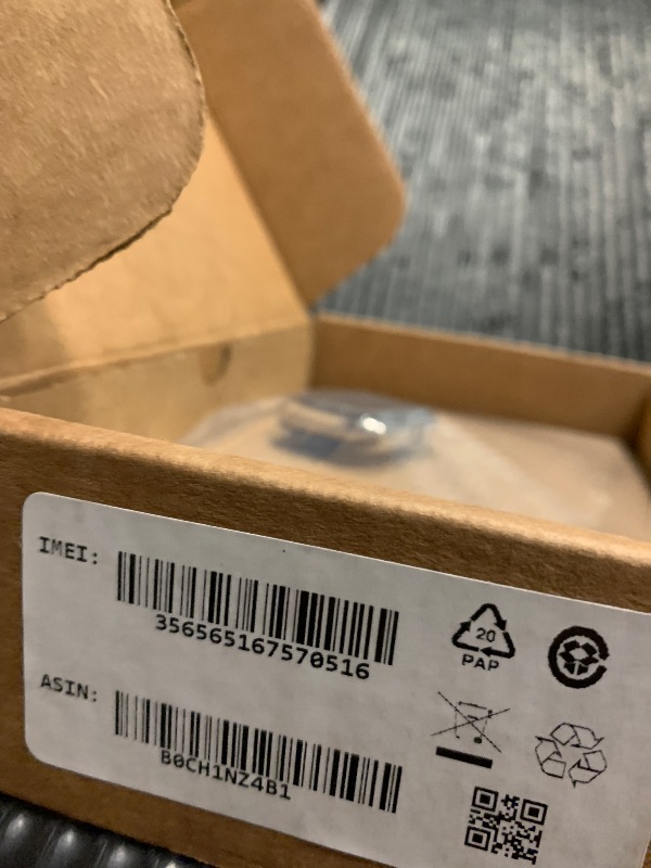 Photo 1 of Apple Watch Series 8 (GPS + Cellular, 41mm) - Silver Stainless Steel Case with White Sport Band M/L (Renewed)