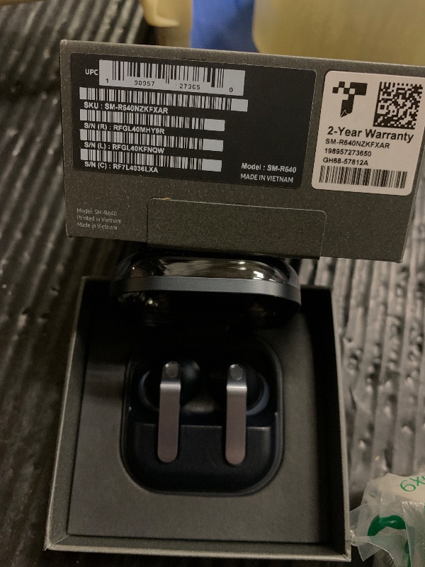 Photo 1 of Samsung Galaxy Buds 4 Pro (2026) AI True Wireless Bluetooth Earbuds, Hi-Res Audio, 2-Way Speaker, ANC 2.0, Optimized Comfort, IP57, Live Translation, Black [US Version, 2 Yr Warranty]