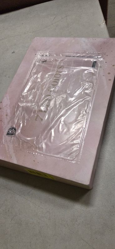 Photo 1 of SDKWDH Red Light Face Mask (KALA-01)