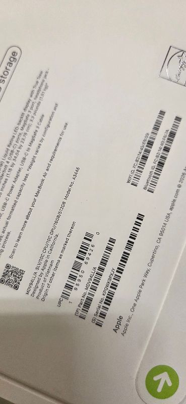 Photo 1 of Apple 2026 MacBook Air 15-inch Laptop with M5 chip: Built for AI, 15.3-inch Liquid Retina Display, 16GB Unified Memory, 512GB SSD, 12MP Center Stage Camera, Touch ID, Wi-Fi 7; Silver