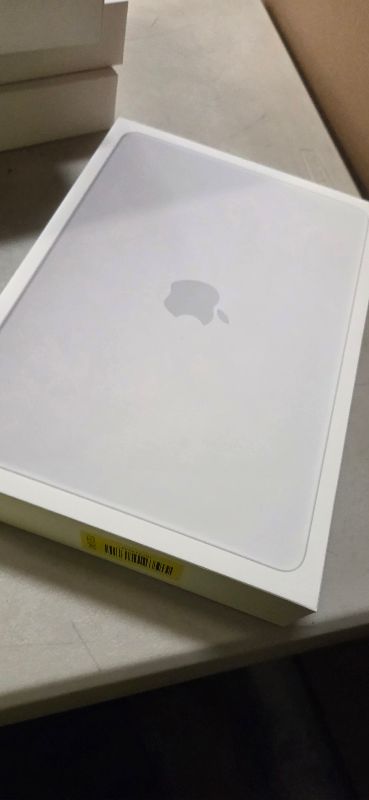 Photo 1 of Apple 2026 MacBook Neo 13-inch Laptop with A18 Pro chip: Built for AI and Apple Intelligence, Liquid Retina Display, 8GB Unified Memory, 512GB SSD Storage, 1080p FaceTime HD Camera, Touch ID; Silver