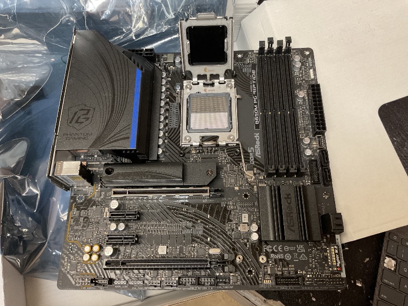 Photo 1 of SEE NOTES AND PICTURES …………ASRock B650M PG Riptide AMD Ryzen 7000 Series Processors Motherboard