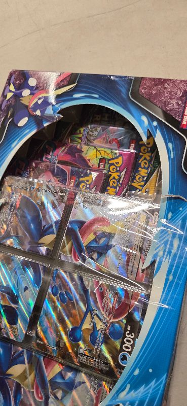Photo 1 of Pokemon V-Union Special Collection - Greninja