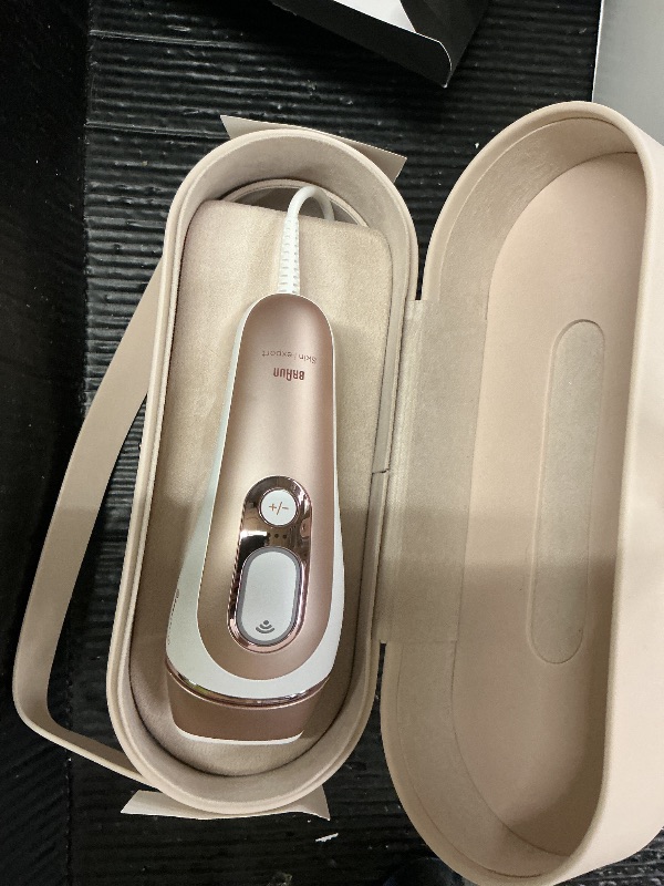 Photo 1 of Braun Smart IPL, Skin i·Expert Pro 7, VOGUE's Best Hair Removal Device, IPL Hair Removal for Women and Men, Permanent Laser Hair Reduction At-Home, World's 1st Smart App, 4 Heads, IPL7387