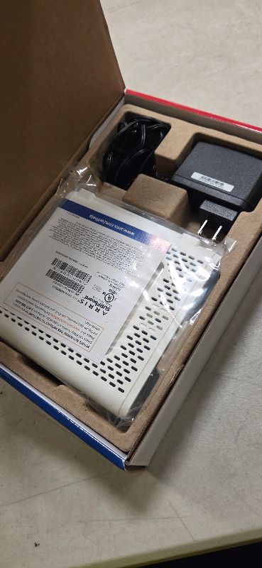 Photo 1 of ARRIS SURFboard SB8200 DOCSIS 3.1 Multi?Gig Cable Modem | 2 -1Gbps Ethernet Ports | Works with Xfinity, Cox, Spectrum | For Cable Internet Plans up to 2Gbps | Modem Only, Router Required