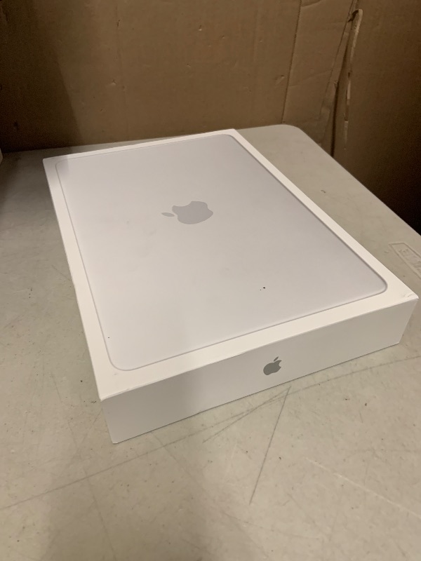 Photo 1 of Apple 2026 MacBook Neo 13-inch Laptop with A18 Pro chip: Built for AI and Apple Intelligence, Liquid Retina Display, 8GB Unified Memory, 256GB SSD Storage, 1080p FaceTime HD Camera; Silver
