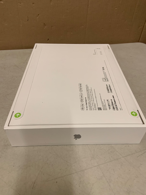 Photo 1 of Apple 2026 MacBook Air 13-inch Laptop with M5 chip: Built for AI, 13.6-inch Liquid Retina Display, 16GB Unified Memory, 512GB SSD, 12MP Center Stage Camera, Touch ID, Wi-Fi 7; Silver
