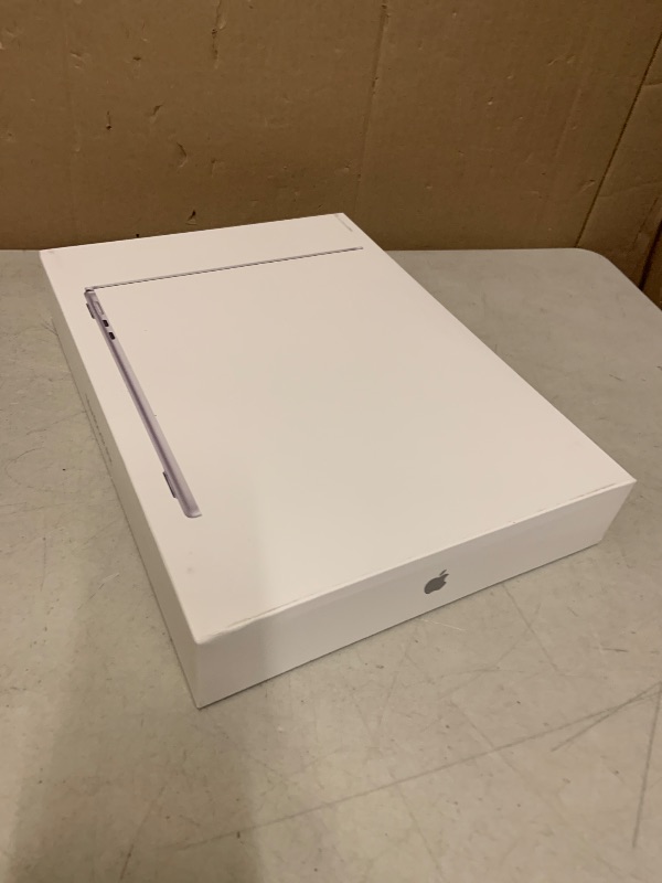 Photo 1 of Apple 2026 MacBook Air 13-inch Laptop with M5 chip: Built for AI, 13.6-inch Liquid Retina Display, 16GB Unified Memory, 512GB SSD, 12MP Center Stage Camera, Touch ID, Wi-Fi 7; Silver