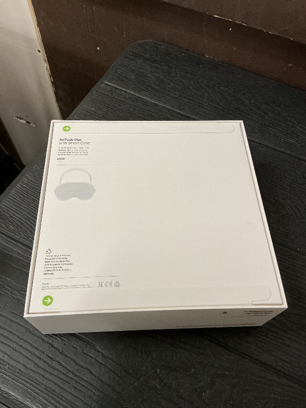 Photo 1 of Apple AirPods Max Wireless Over-Ear Headphones, Pro-Level Active Noise Cancellation, Transparency Mode, Personalized Spatial Audio, USB-C Charging, Bluetooth Headphones for iPhone - Midnight