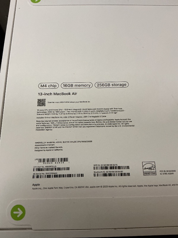Photo 1 of Apple 2025 MacBook Air 13-inch Laptop with M4 chip: Built for Apple Intelligence, 13.6-inch Liquid Retina Display, 16GB Unified Memory, 256GB SSD Storage, 12MP Center Stage Camera, Touch ID; Silver