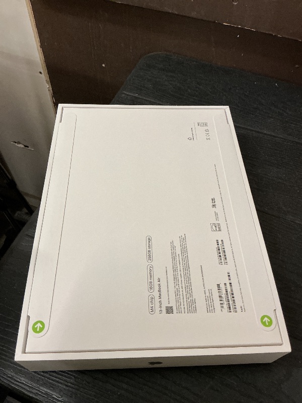 Photo 1 of Apple 2025 MacBook Air 13-inch Laptop with M4 chip: Built for Apple Intelligence, 13.6-inch Liquid Retina Display, 16GB Unified Memory, 256GB SSD Storage, 12MP Center Stage Camera, Touch ID; Silver