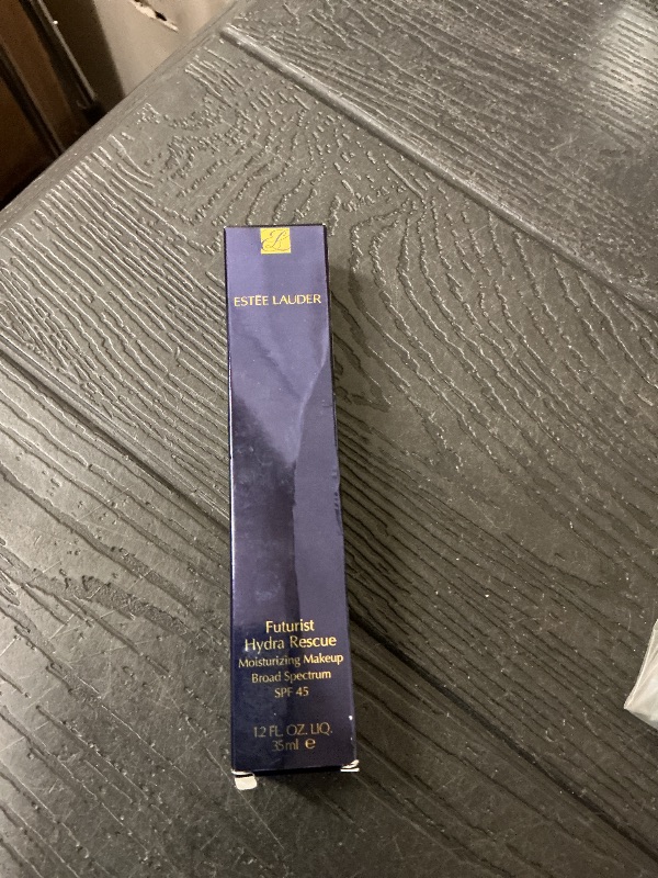 Photo 1 of Estée Lauder Futurist Hydra Rescue Moisturizing Foundation Makeup SPF 45 for a 12-Hour Glow, 1.2 Fl Oz, 2N1 Desert Beige