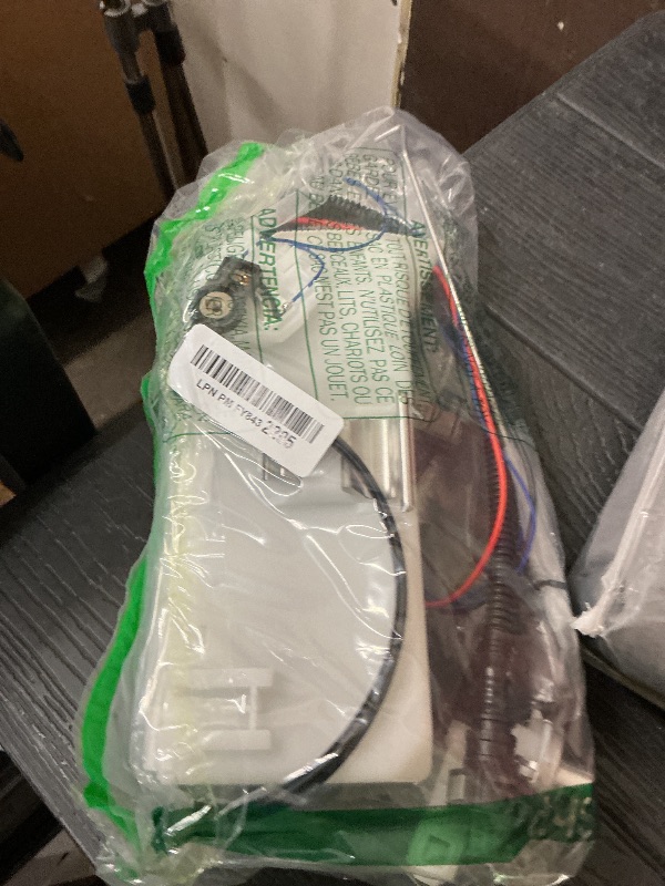 Photo 1 of YHTAUTO Electric Fuel Pump with Sending Unit Compatible with Jeep Liberty 2002-2003 V6 3.7L L4 2.4L
