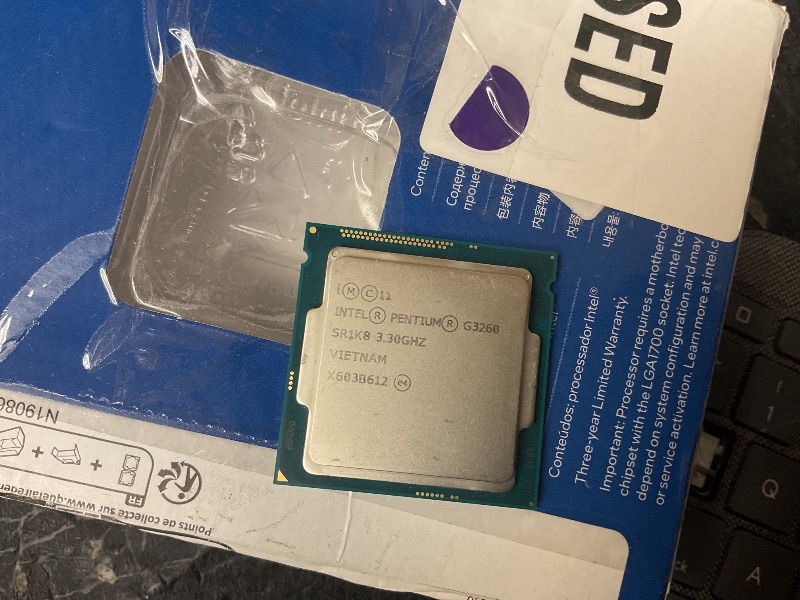 Photo 1 of Dell XRWCG Intel G3260 DC 3.30Ghz 3MB 5GTs Processor