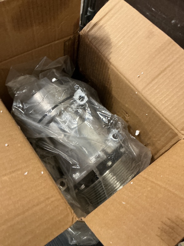 Photo 1 of AC Compressor with Clutch Compatible with Kenworth C500 K270 K370 T170 T270 T370 T400 W900 Peterbilt 320 379 385