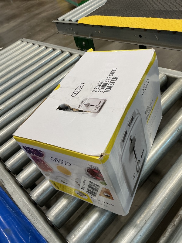 Photo 1 of ***very used*** bella Stainless Steel 2 Slice Toaster with Extra Wide Slots & Removable Crumb Tray - 6 Browning Options, Auto Shut Off & Reheat Function - Toast Bread, Bagel & Waffle