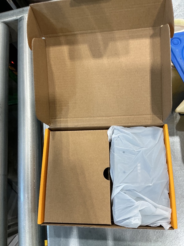 Photo 1 of [UNTESTED] KCEVE KVM Switch 2 Monitors 3 Computers USB C HDMI DP, EDID, USB 3.0 KVM Switch Dual Monitor HDMI for 1 Laptops 2 Desktop, 73W PD, 4K@60Hz, Aluminum, Wired Remote(4K USB C HD DP 3 in 2 Out KVM)