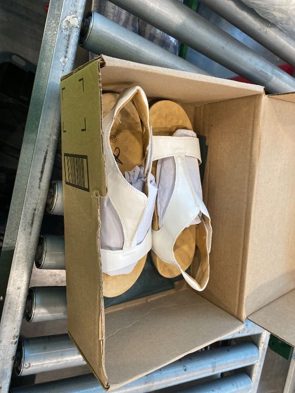 Photo 1 of [VERY USED] Athlefit Arch Support Orthopedic Sandals for Women Beach Orthotic Flat White Sandals Summer Casual Size 9.5
