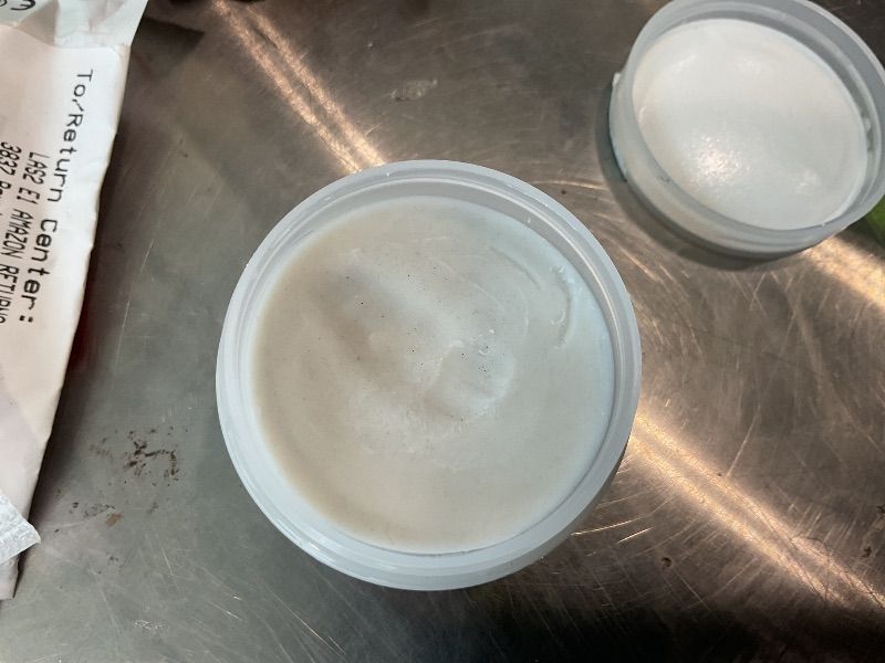 Photo 1 of [Lightly Used] R+Co Badlands Dry Shampoo Paste | Part Dry Shampoo, Part Styling Paste | Adds Texture, Absorbs Oil, Matte Finish | 2.2 oz