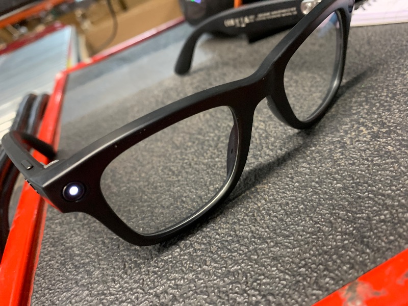 Photo 1 of ***Factory Sealed***
Ray-Ban Meta (Gen 1), Wayfarer, Matte Black | Smart AI Glasses for Men, Women —12 MP Camera, Open-Ear Speakers for Audio, Video Recording and Bluetooth —Transitions® Green Lenses —Wearable Technology