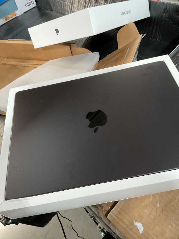 Photo 1 of ***DOES NOT POWER ON***
Apple 2026 MacBook Pro Space Black