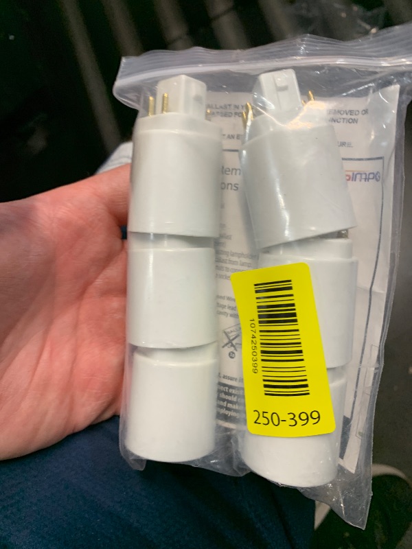 Photo 1 of [Must Bypass Ballast to Avoid Flick Smoke Burn] 6pcs E-Simpo 4Pin Conductive Gx24q to E26/E27 Lamp Base Adapter Short G24q to Medium Edison Light Socket Converter Replace CFL PL GX24Q Holder