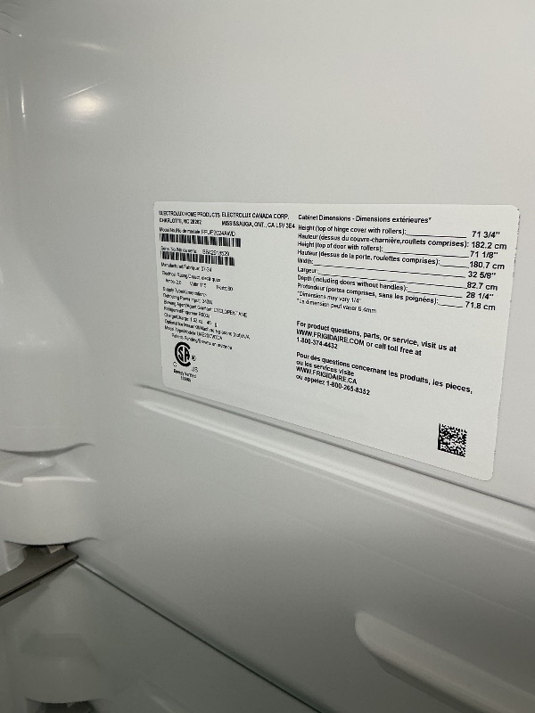 Photo 1 of ***DAMAGED DURING SHIPMENT******TRUCK/TRAILER PICKUP ONLY***Frigidaire Upright Freezer 20 Cu. Ft ffue2022aw