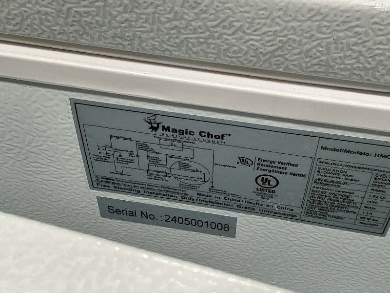 Photo 1 of ***DAMAGED******TRUCK/TRAILER PICKUP ONLY*** Magic Chef 7.0 cu. ft. Chest Freezer