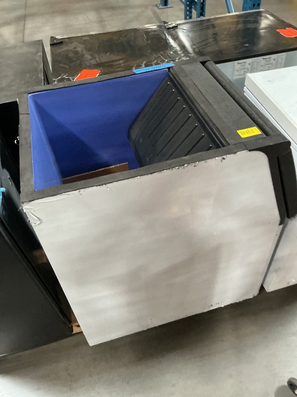 View 2 of ***DAMAGED DURING SHIPMENT******TRUCK/TRAILER PICKUP ONLY*VEVOR 250LBS Capacity Ice Storage Bin