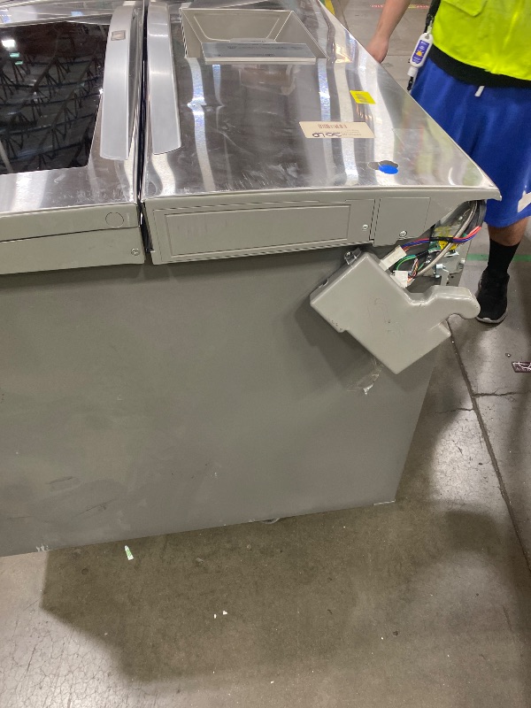 View 10 of ***SEE NOTES BEFORE BID********************
LG 36 in. 26.0 Cu. Ft. Stainless Steel French Door Refrigerator
