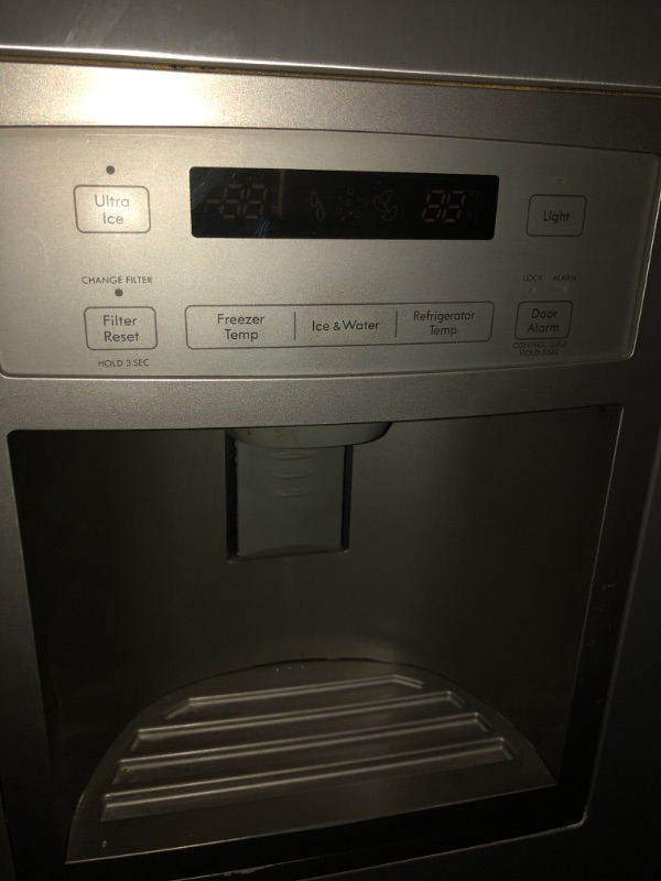 Photo 1 of ***HEAVILY USED MAJOR DAMAGE FOR PARTS ONLY TRUCK OR TRAILER PICKUP ONLY***
28 Cu. Ft. Standard-Depth French Door Refrigerator