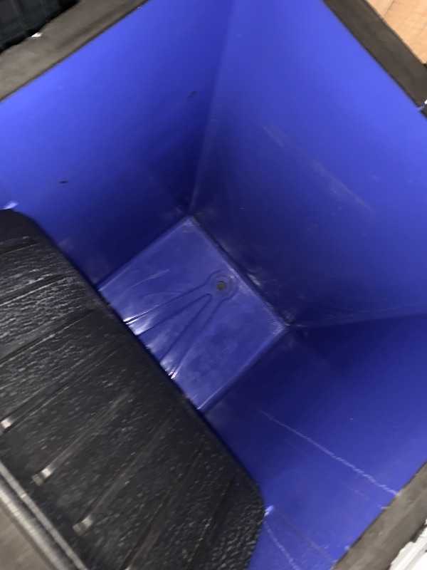 Photo 1 of ***HEAVILY USED MISSING PARTS***
VEVOR Ice Storage Bin, 250LBS Capacity Ice-Bin, Stainless Steel Ice Storage Bins with Filter and Adjustable Anti-Slip Rubber Feet, Suitable for Restaurant Hotel and Beverage Shops