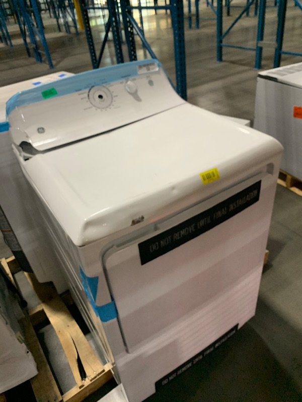 Photo 1 of ***********HEAVY DAMAGE- FOR PARTS ONLY****************
*GE GTD33EASKWW Aluminized Alloy Drum Electric Dryer, 7.2 Cu. Ft. Capacity, White,