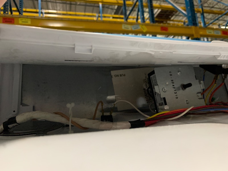 Photo 1 of ***********HEAVY DAMAGE- FOR PARTS ONLY****************
*GE GTD33EASKWW Aluminized Alloy Drum Electric Dryer, 7.2 Cu. Ft. Capacity, White,