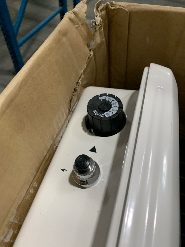 View 5 of ***HEAVILY USED***
Dyna-Glo BFSS30LPT-2P 30,000 BTU Liquid Propane Blue Flame Thermostatic Vent Free Wall Heater, White