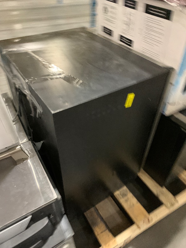 Photo 1 of ***HEAVILY USED MINOR DAMAGE***
Lanbo 24 Inch Wine and Beverage Cooler - LB36BD