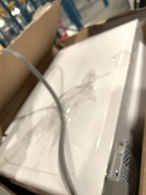 Photo 1 of ***MAJOR DAMAGE FOR PARTS ONLY***
GE Countertop Microwave Oven, Compact 0.9 Cubic Ft., 900-watt Capacity, 7 Auto Cooking Settings, Child-Lock Technology, Kitchen Essentials for The Countertop, Dorm Room or Apartment, White