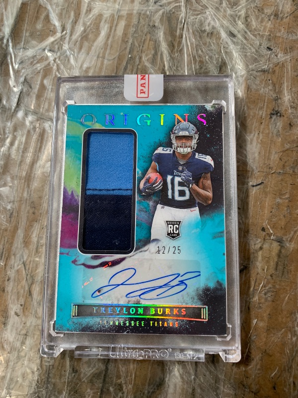 Photo 1 of 2022 Panini Origins - Rookie Jumbo Jersey Autograph Treylon Burks Turquoise 12/25