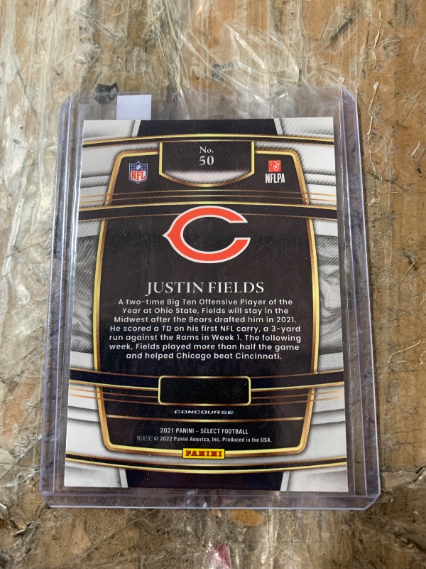Photo 1 of 2021 Select Justin Fields RC #50 Concourse Chicago Bears