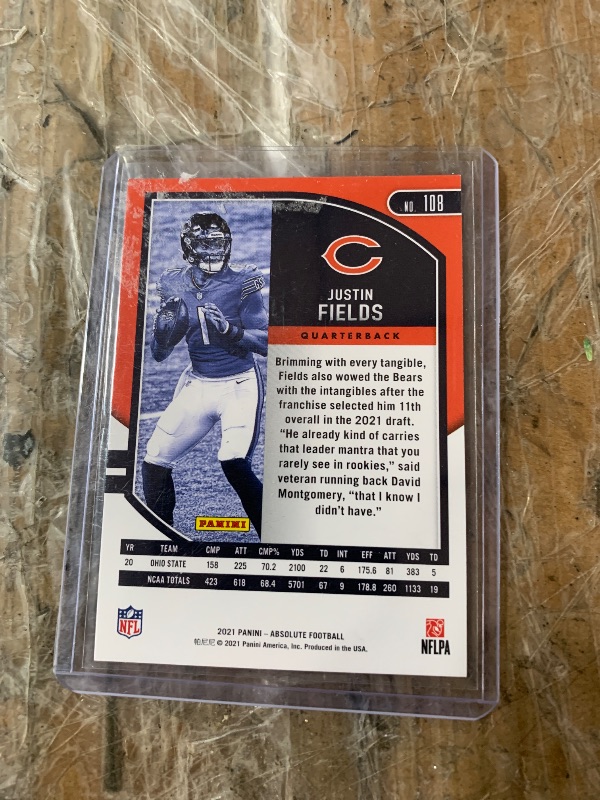 Photo 1 of Justin Fields 2021 Panini Absolute - Rookies #108 (RC)