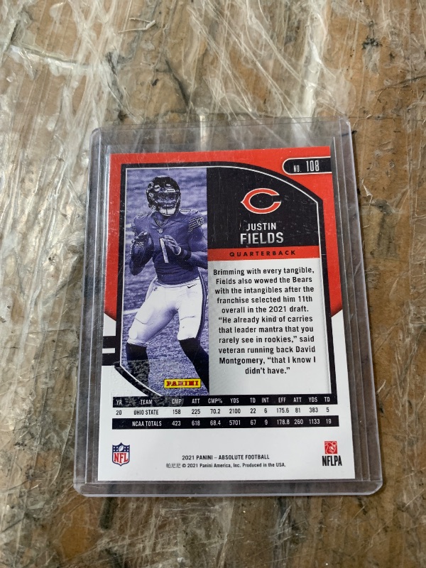 Photo 1 of Justin Fields 2021 Panini Absolute - Rookies #108 (RC) Chicago Bears