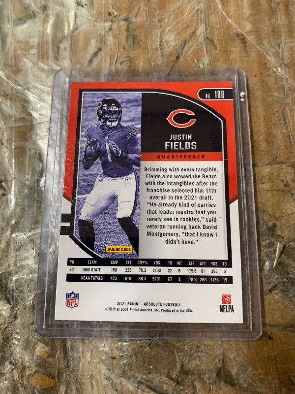 Photo 1 of Justin Fields 2021 Panini Absolute - Rookies #108 (RC) Chicago Bears