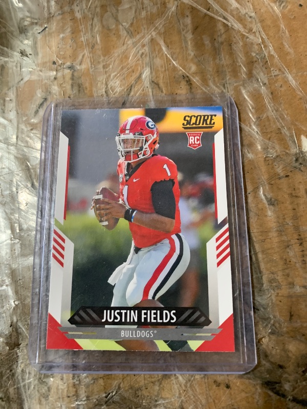 Photo 1 of 2021 Panini Score #360 Justin Fields Rookie
