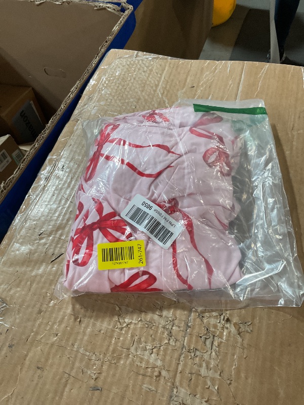 Photo 1 of ** does have a small blue stain **
Ekouaer Women's Pajama Sets Button Down Loungewear Short Sleeve Sleepwear 2 Piece Pants Pjs Set with Pockets Pink Bow L